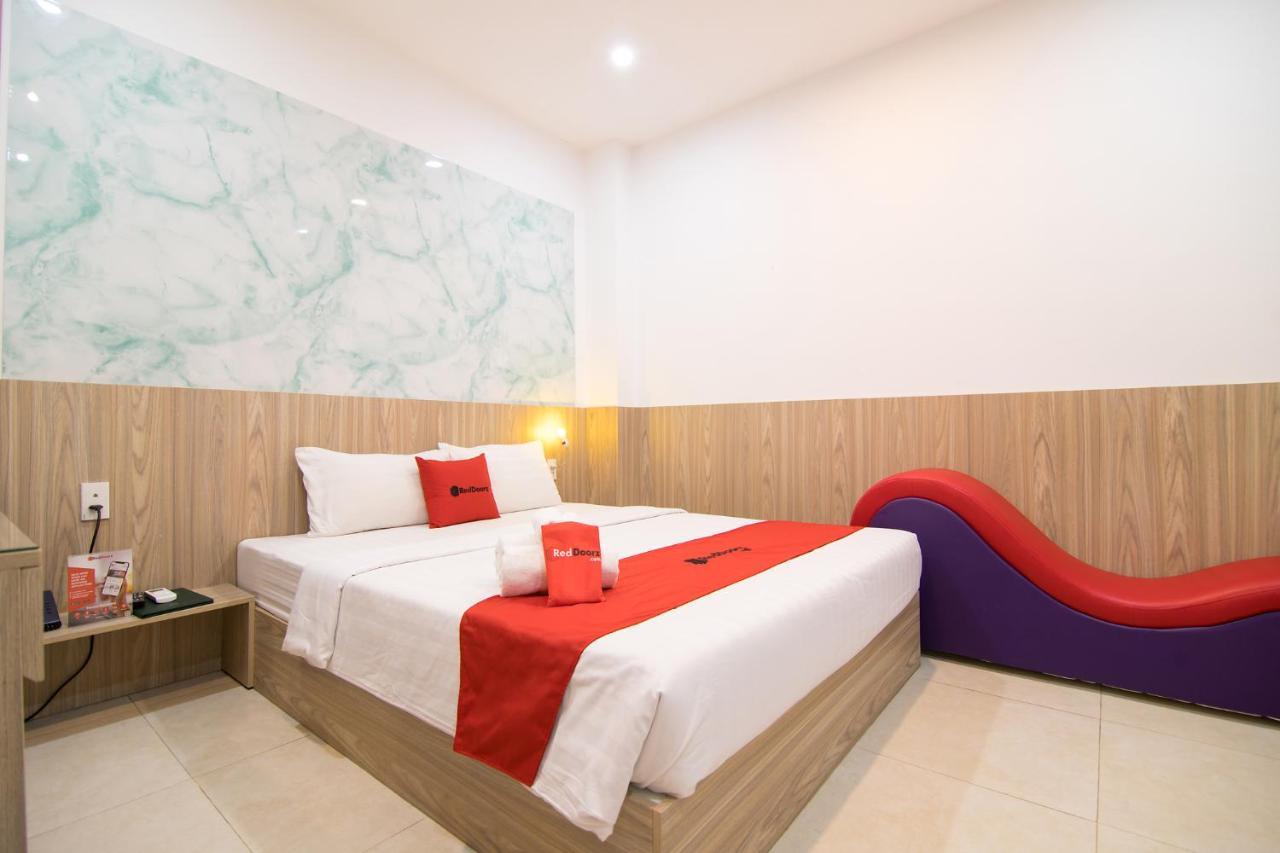 RedDoorz Love Hotel Tran Binh Trong Binh Thanh Ho-Chi-Minh-Stadt Exterior foto